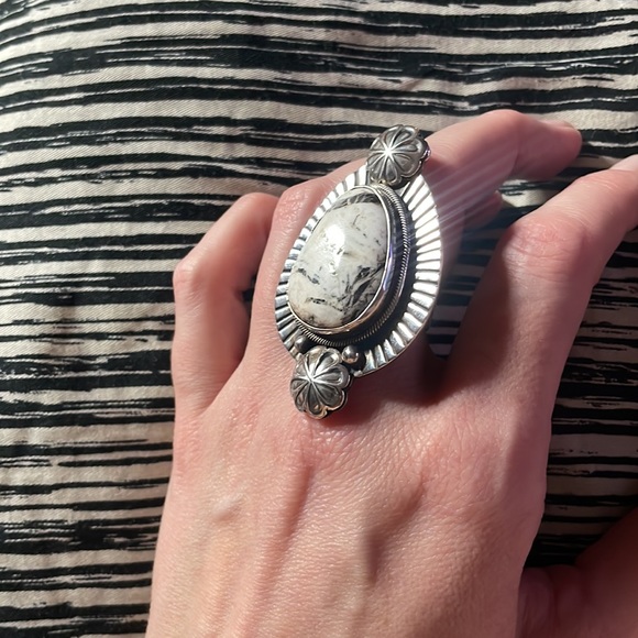 DISCONTINUED GOLD LEW “The Kelby” White Buffalo Ring size 8 - Picture 2 of 5